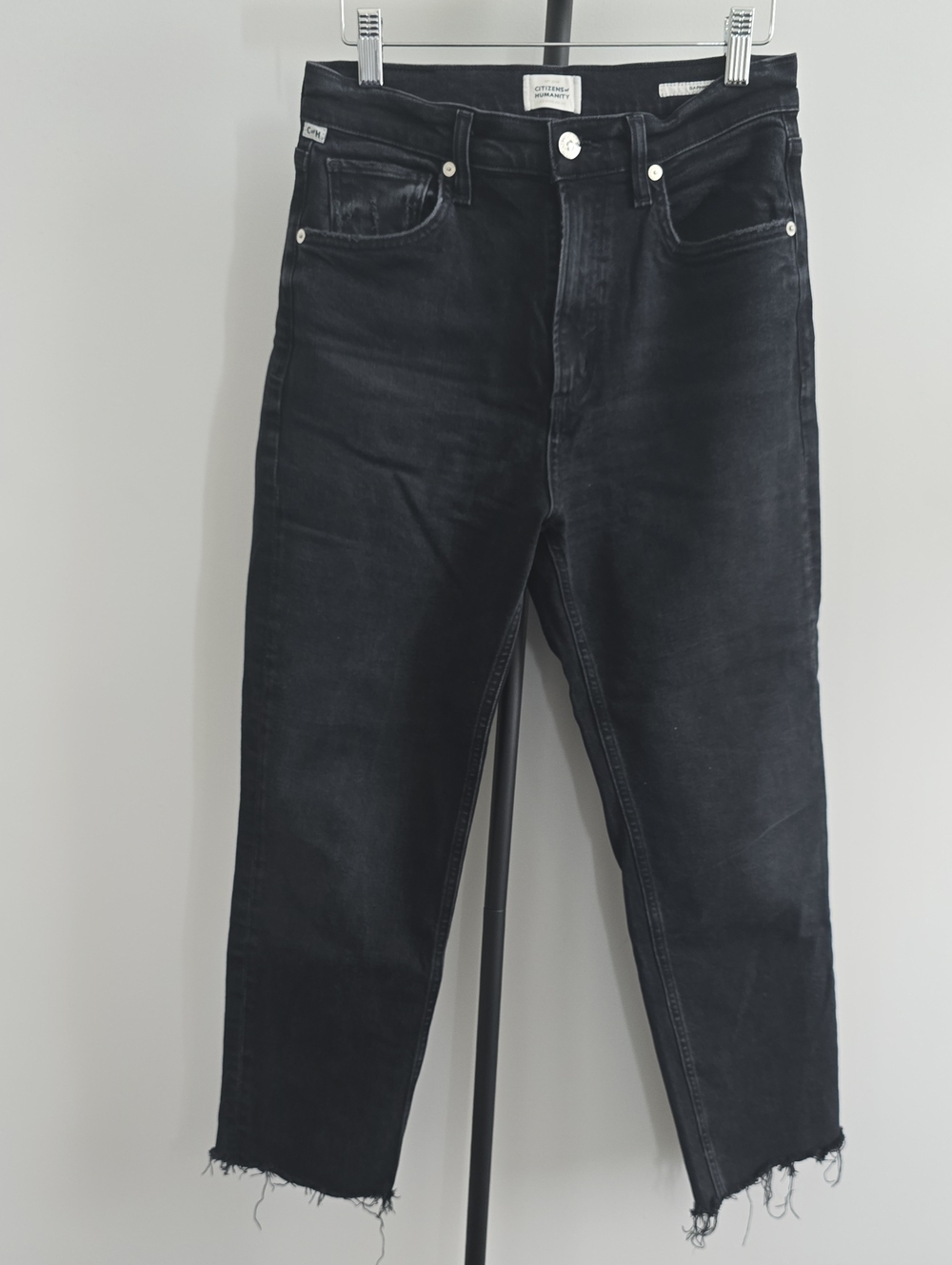 Citizens Of Humanity Black Cropped Raw-Hem Jeans